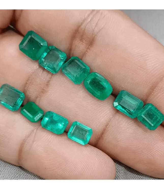 14.27ct Good Quality Emerald Parcel, 100% Natural Gemstones - SMSGEMS 