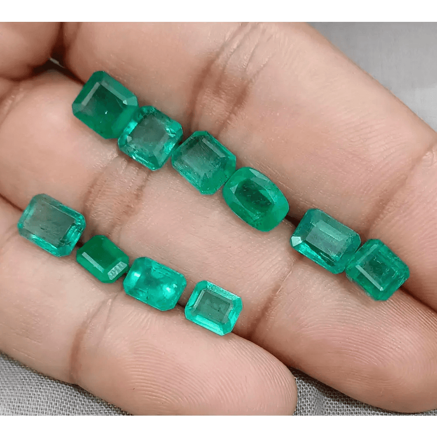 14.27ct Good Quality Emerald Parcel, 100% Natural Gemstones - SMSGEMS 