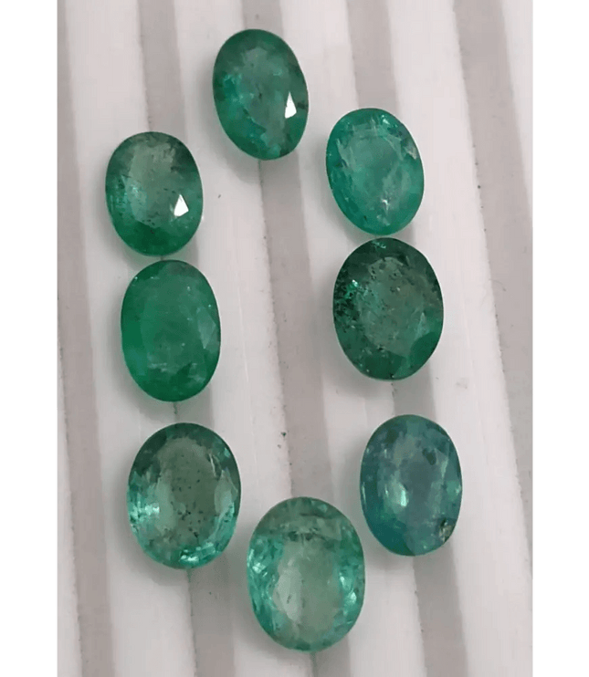 17.00ct Emerald Parcel, Natural Gemstones. - SMSGEMS 
