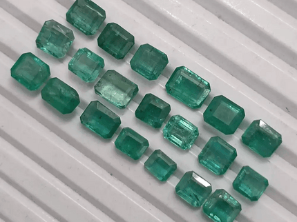 18.89ct/ 20Pcs. Emerald Cut Emerald Lot From Zambia, Natural Earth Mined Gemstone. - SMSGEMS 