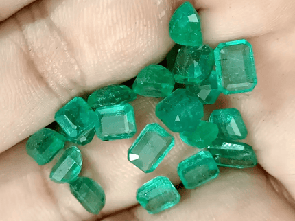 18.89ct/ 20Pcs. Emerald Cut Emerald Lot From Zambia, Natural Earth Mined Gemstone. - SMSGEMS 
