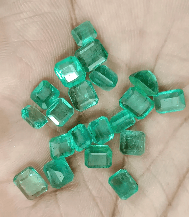 18.89ct/ 20Pcs. Emerald Cut Emerald Lot From Zambia, Natural Earth Mined Gemstone. - SMSGEMS 