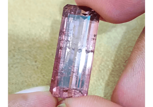 19.44ct Burgundy Red Rubellite Tourmaline, 100% Natural Untreated Gemstone. - SMSGEMS 