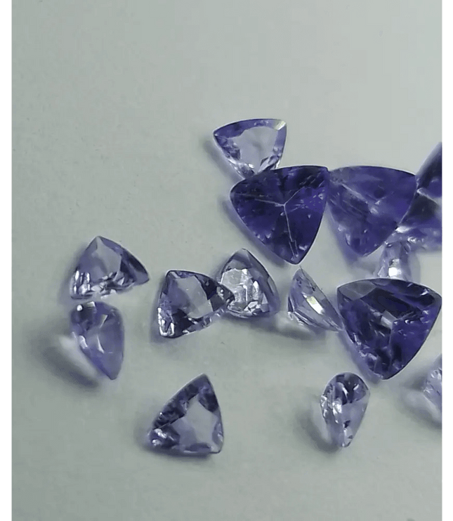 2.01ct Tanzanite Parcel, 100% Natural Gems - SMSGEMS 