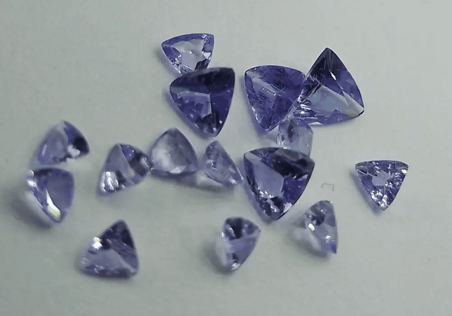 2.01ct Tanzanite Parcel, 100% Natural Gems - SMSGEMS 