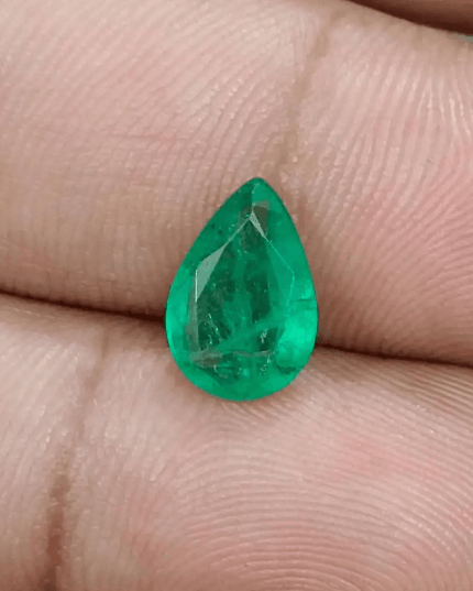 2.01ct Vivid Green Zambian Emerald, Natural Earth Mined Gemstone - SMSGEMS 