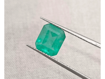 2.03ct Zambian Emerald, Natural Earth Mined Gemstone - SMSGEMS 