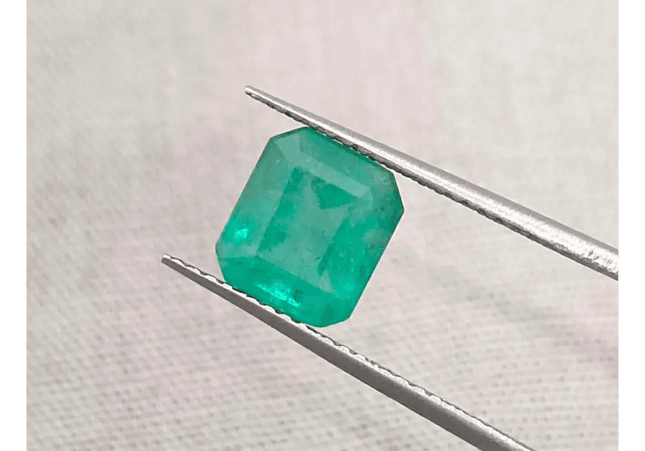 2.03ct Zambian Emerald, Natural Earth Mined Gemstone - SMSGEMS 