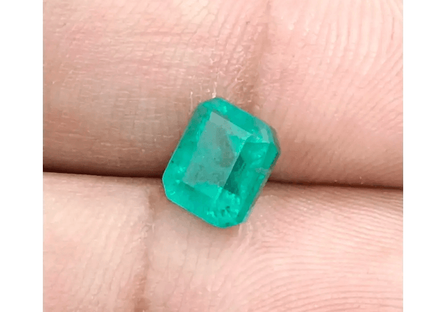 2.03ct Zambian Emerald, Natural Earth Mined Gemstone - SMSGEMS 