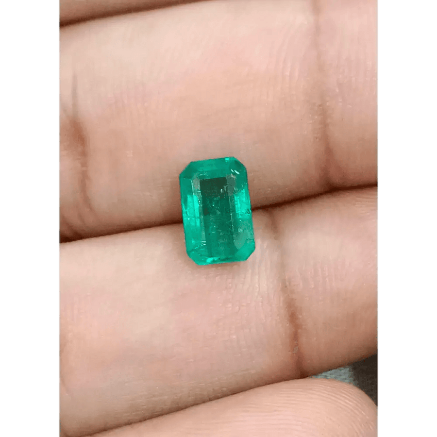 2.05ct Zambian Emerald , 100% Natural Earth Mined Gemstone - SMSGEMS 