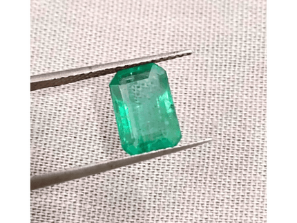 2.05ct Zambian Emerald , 100% Natural Earth Mined Gemstone - SMSGEMS 