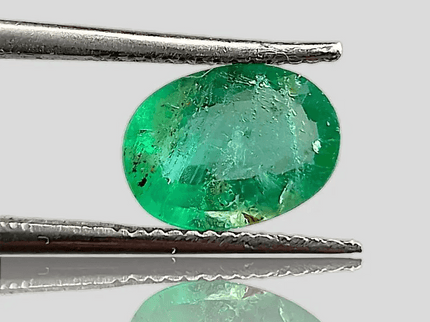2.05ct Vivid Bright Green Emerald, Natural Gemstone - SMSGEMS 