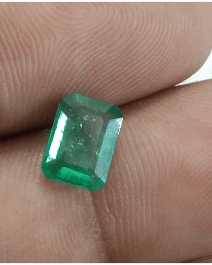 2.10ct Golden Green Swat Emerald, 100% Natural Gemstone - SMSGEMS 