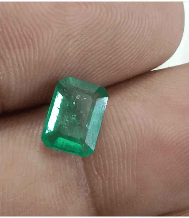 2.10ct Golden Green Swat Emerald, 100% Natural Gemstone - SMSGEMS 