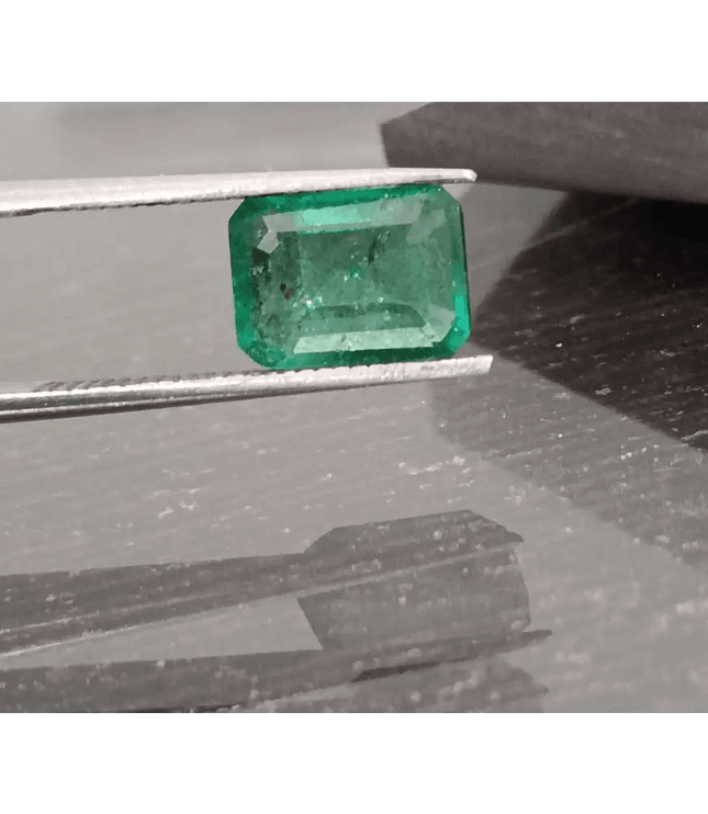2.10ct Golden Green Swat Emerald, 100% Natural Gemstone - SMSGEMS 