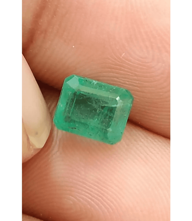2.11ct Zambian Emerald , 100% Natural Earth Mined Gem. - SMSGEMS 