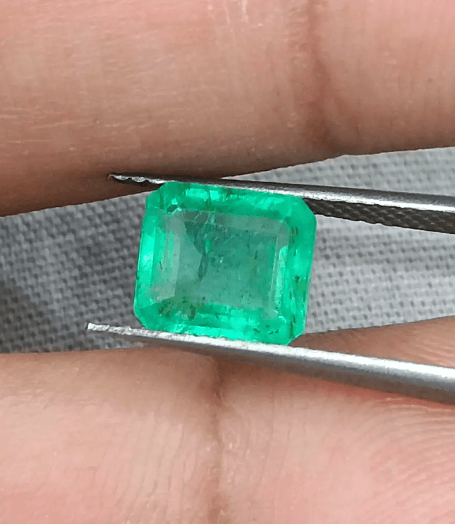 2.13ct Panjshir Emerald, 100% Natural Earth Mined Gemstone. - SMSGEMS 
