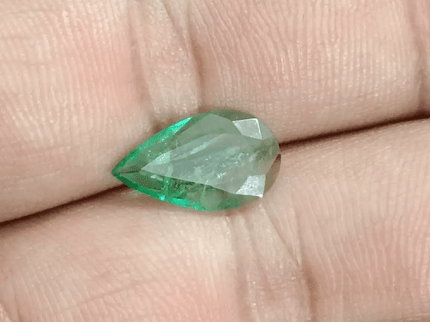 2.14ct Zambian Emerald, 100% Natural Earth mined Gem - SMSGEMS 