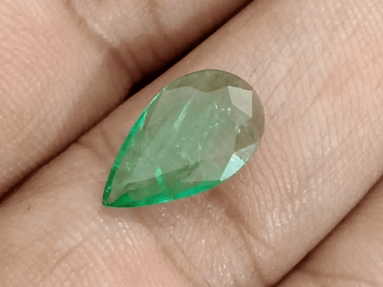 2.14ct Zambian Emerald, 100% Natural Earth mined Gem - SMSGEMS 