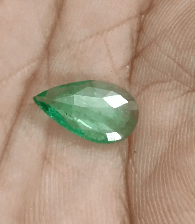 2.14ct Zambian Emerald, 100% Natural Earth mined Gem - SMSGEMS 