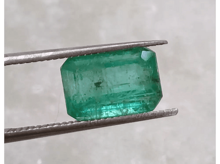 2.15ct Zambian Emerald , 100% Natural Earth Mined Gem. - SMSGEMS 