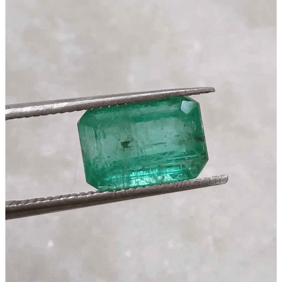 2.15ct Zambian Emerald , 100% Natural Earth Mined Gem. - SMSGEMS 