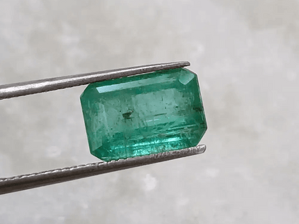2.15ct Zambian Emerald , 100% Natural Earth Mined Gem. - SMSGEMS 