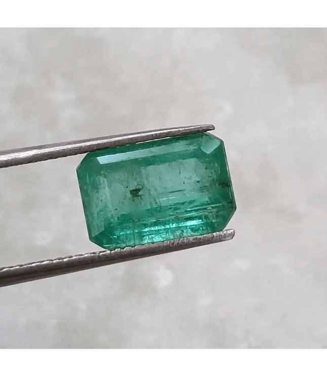 2.15ct Zambian Emerald , 100% Natural Earth Mined Gem. - SMSGEMS 