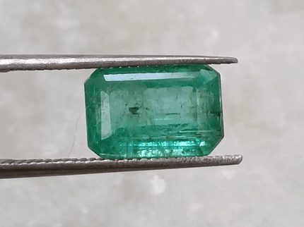 2.15ct Zambian Emerald , 100% Natural Earth Mined Gem. - SMSGEMS 