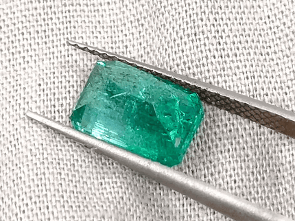 2.18ct Zambian Emerald Certified By GSI, Natural Gemstone - SMSGEMS 