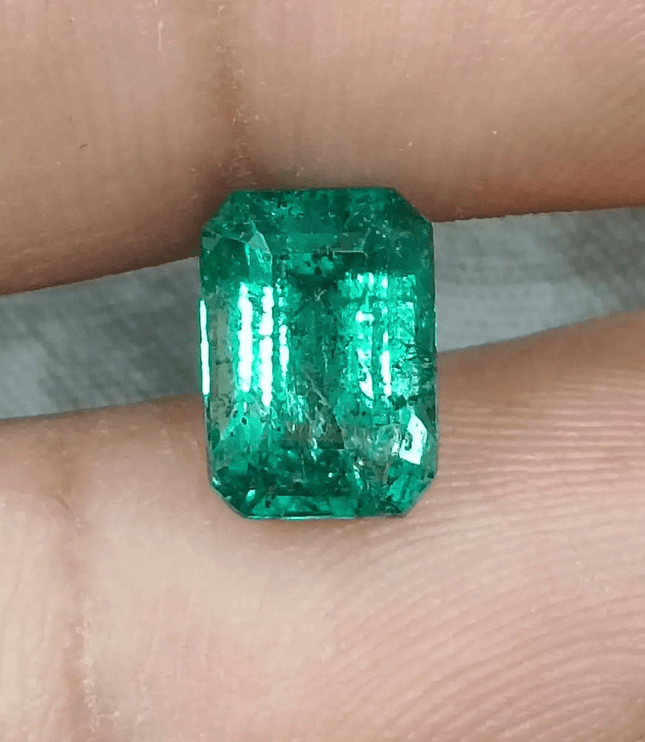 2.18ct Zambian Emerald Certified By GSI, Natural Gemstone - SMSGEMS 