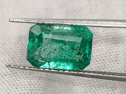 2.18ct Zambian Emerald Certified By GSI, Natural Gemstone - SMSGEMS 