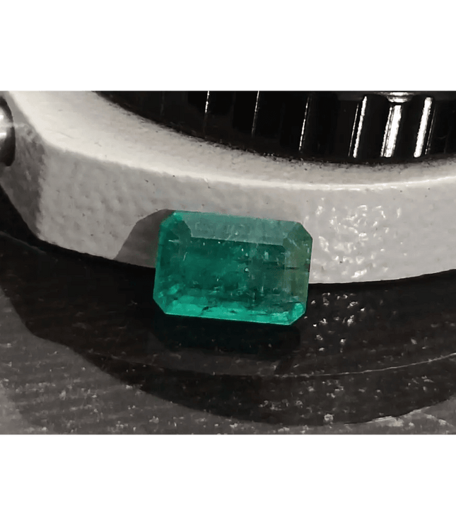 2.20ct Zambian Emerald, 100% Natural Gem - SMSGEMS 