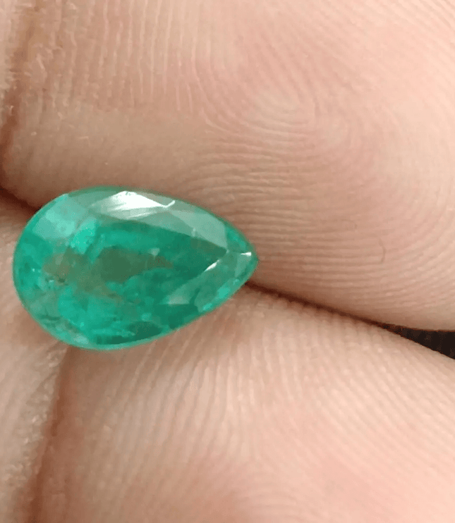 2.20ct Bluish Golden Green Zambian Emerald , Natural Earth Mined Gemstone - SMSGEMS 