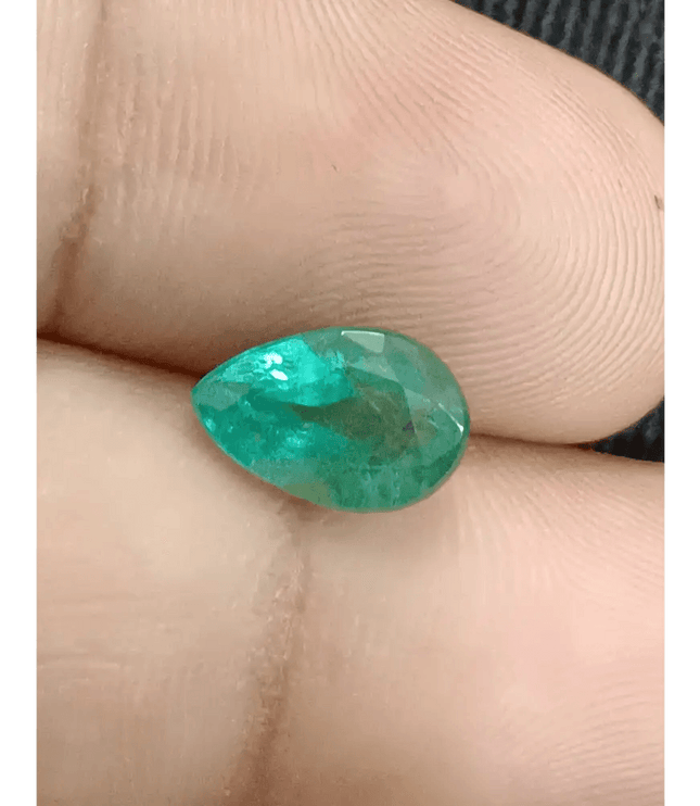 2.20ct Bluish Golden Green Zambian Emerald , Natural Earth Mined Gemstone - SMSGEMS 