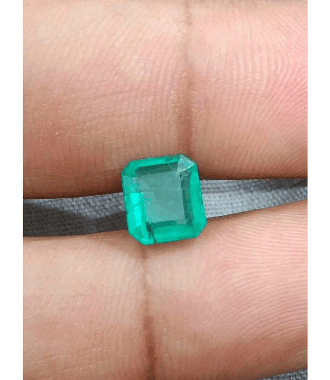 2.21ct Panjshir Emerald , 100% Natural Earth Mined Gemstone - SMSGEMS 
