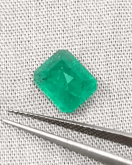 2.21ct Zambian Emerald, Natural Earth Mined Gemstone - SMSGEMS 