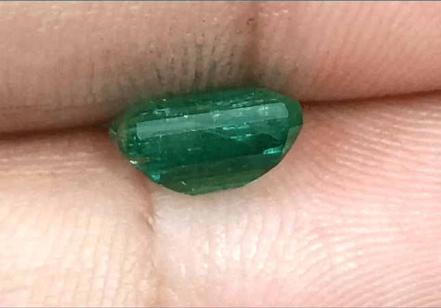 GSI Certified 2.22ct Deep Vivid Green Emerald - SMSGEMS 