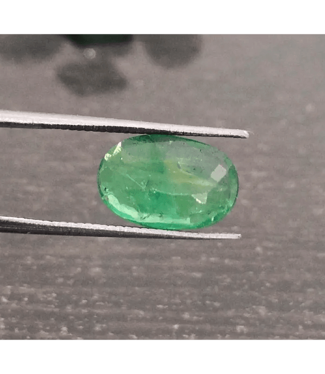 2.23ct Vivid Green Emerald, 100% Natural Gem - SMSGEMS 