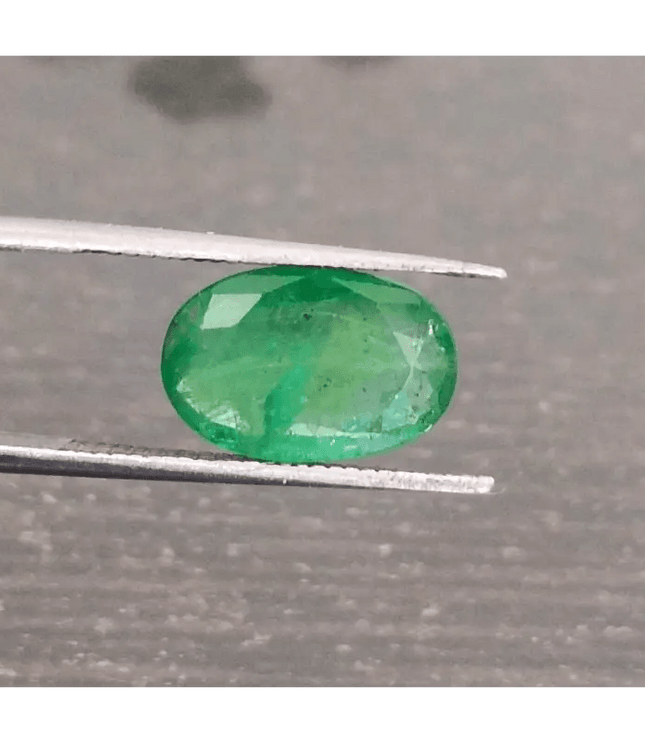 2.23ct Vivid Green Emerald, 100% Natural Gem - SMSGEMS 