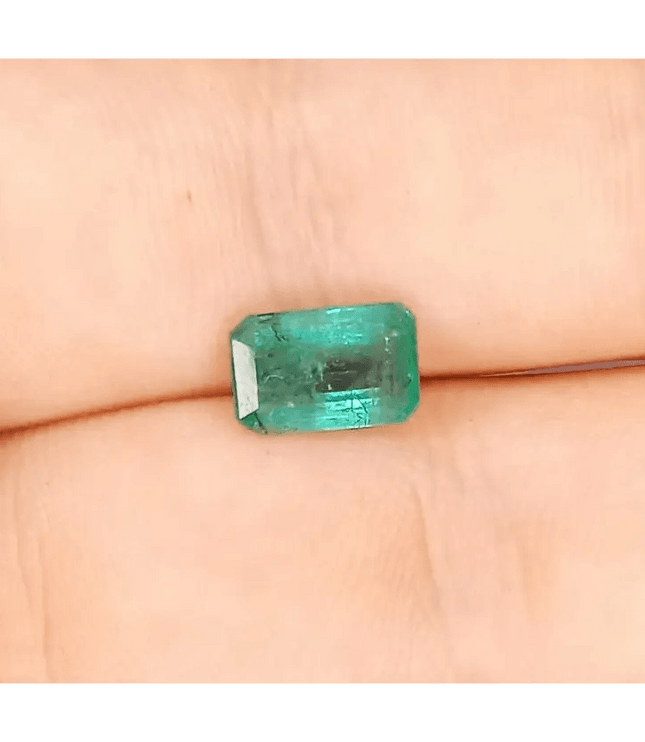 2.25ct Zambian Emerald , 100% Natural Gem - SMSGEMS 