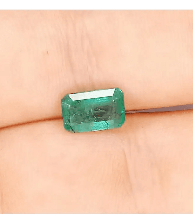2.25ct Zambian Emerald , 100% Natural Gem - SMSGEMS 