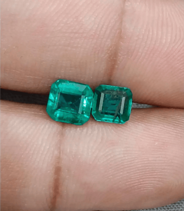 2.27ct/ 2 pcs Quality Zambian Emeralds , 100% Natural Earth Mined Gemstones. - SMSGEMS 