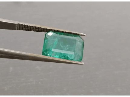 2.28ct Zambian Emerald, 100% Natural Gem - SMSGEMS 