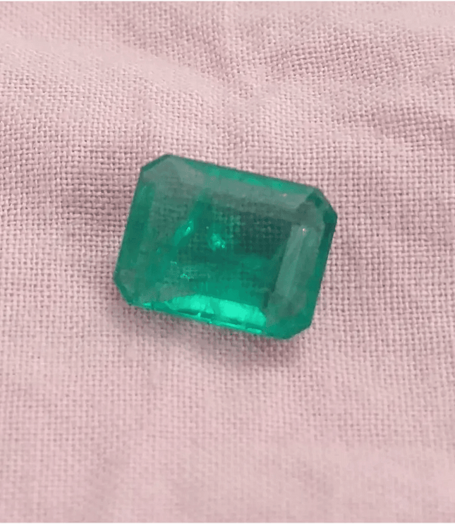 2.28ct Zambian Emerald, 100% Natural Gem - SMSGEMS 