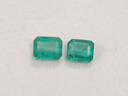 2.28ct/ 2 pcs Zambian Emeralds , 100% Natural Earth Mined Gemstones. - SMSGEMS 