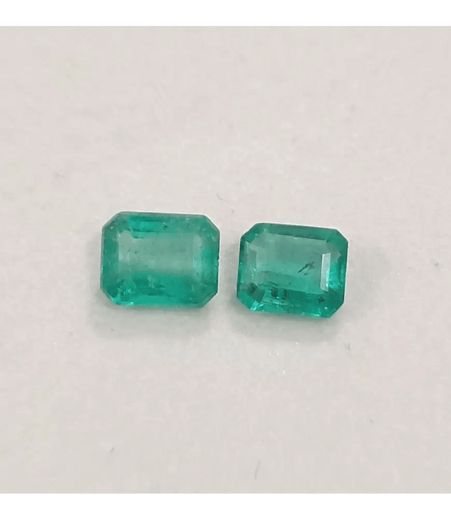 2.28ct/ 2 pcs Zambian Emeralds , 100% Natural Earth Mined Gemstones. - SMSGEMS 