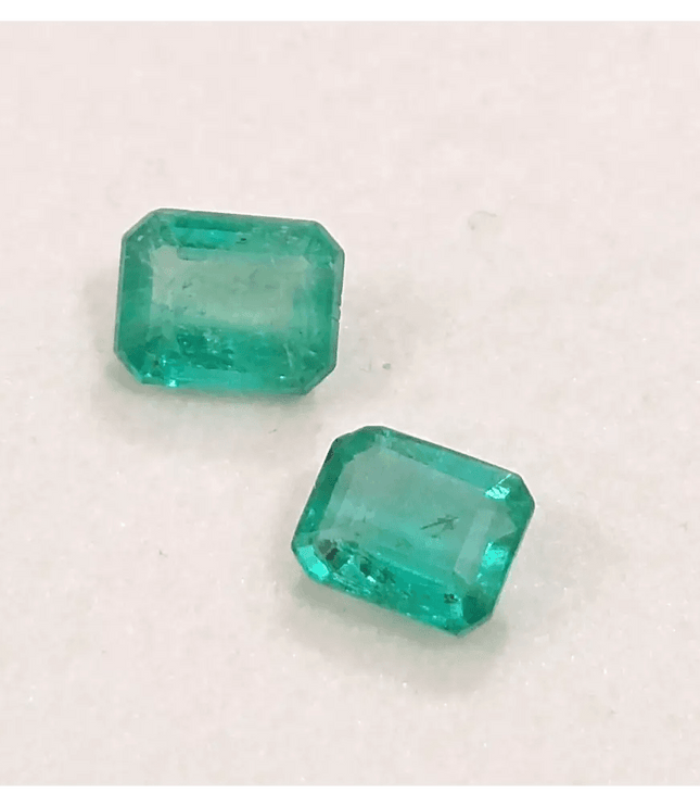 2.28ct/ 2 pcs Zambian Emeralds , 100% Natural Earth Mined Gemstones. - SMSGEMS 