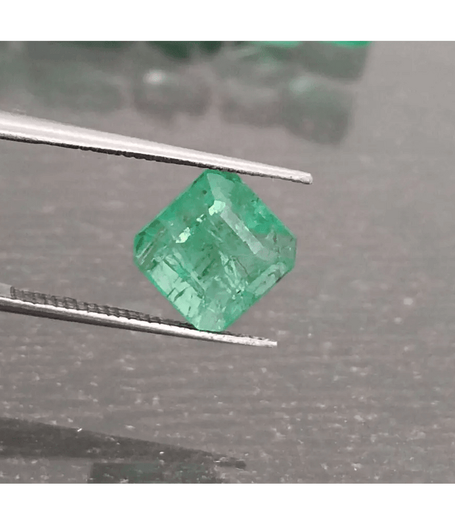 2.28ct Vivid Green Ethiopian Emerald, 100% Natural Gem - SMSGEMS 