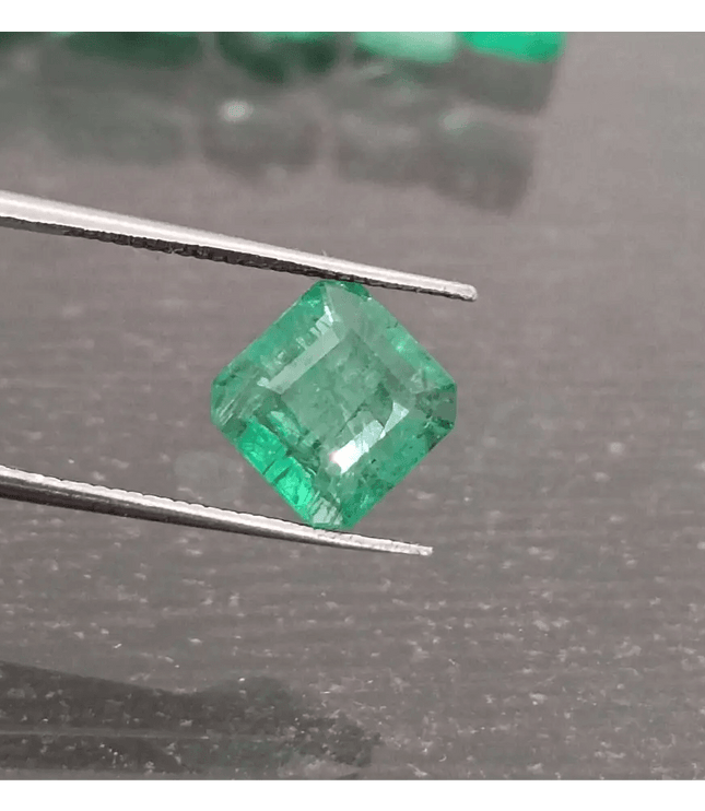 2.28ct Vivid Green Ethiopian Emerald, 100% Natural Gem - SMSGEMS 